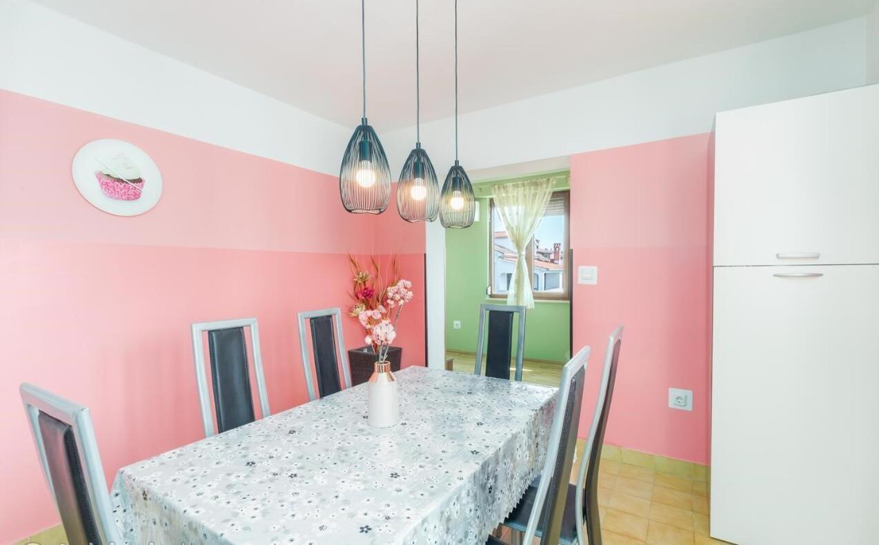 Spacious New App For 5 Persons, Close Beach&City Poreč Exterior foto