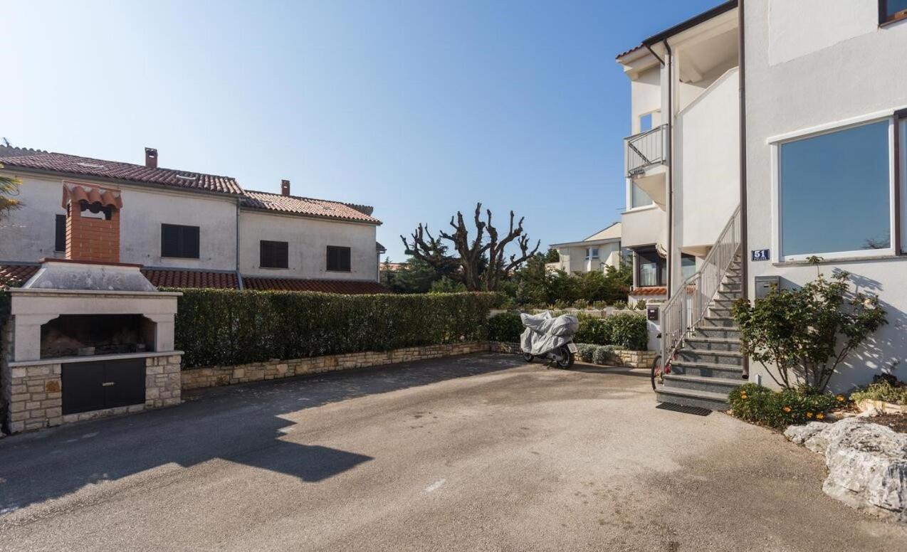 Spacious New App For 5 Persons, Close Beach&City Poreč Exterior foto